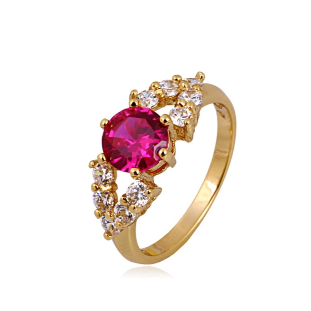 New 18kt Gold Plated Ring w/Red & White Crystals